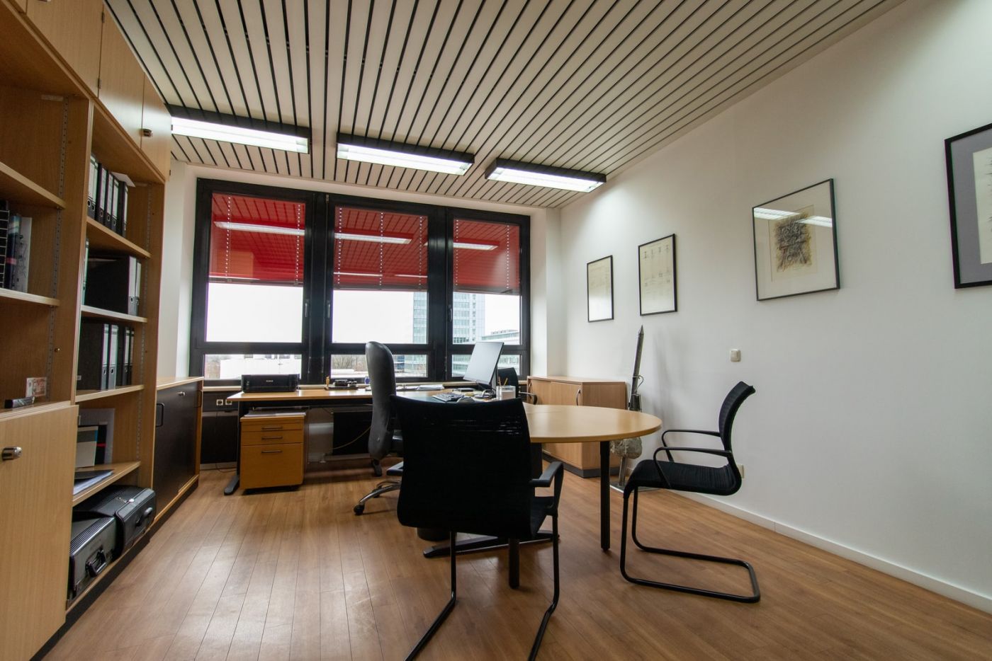 Büro 9